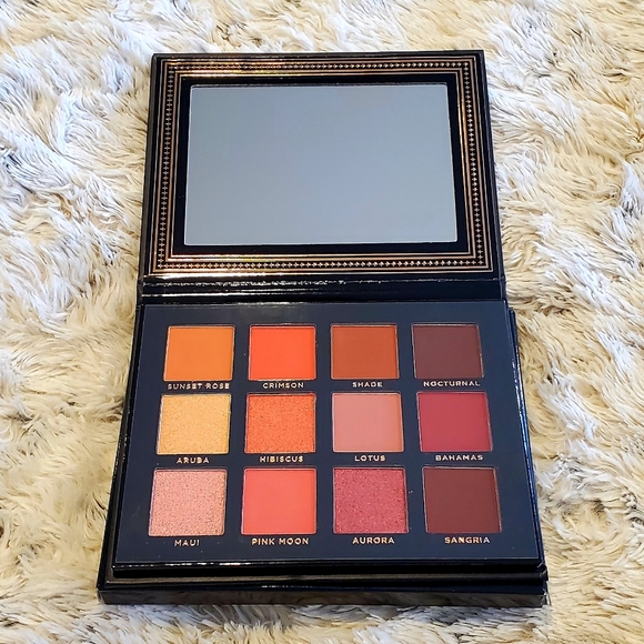Ace Beauty Scarlet Dusk Eyeshadow Palette NIB - Picture 5 of 8